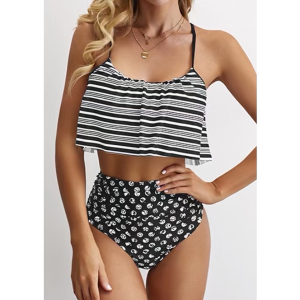 🆕 brand new swimsuit